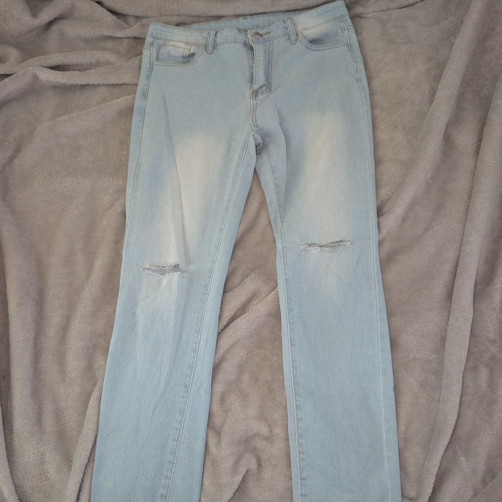 Women's Light Blue Ripped Skinny Jeans